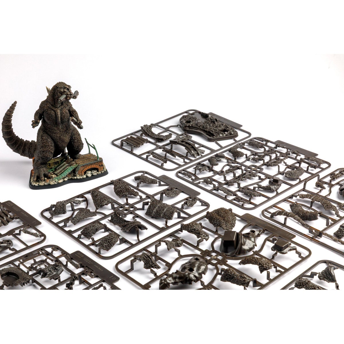 ARTPLA SCULPTURE WORKS 哥斯拉 Re:Imagination (2026 再販)