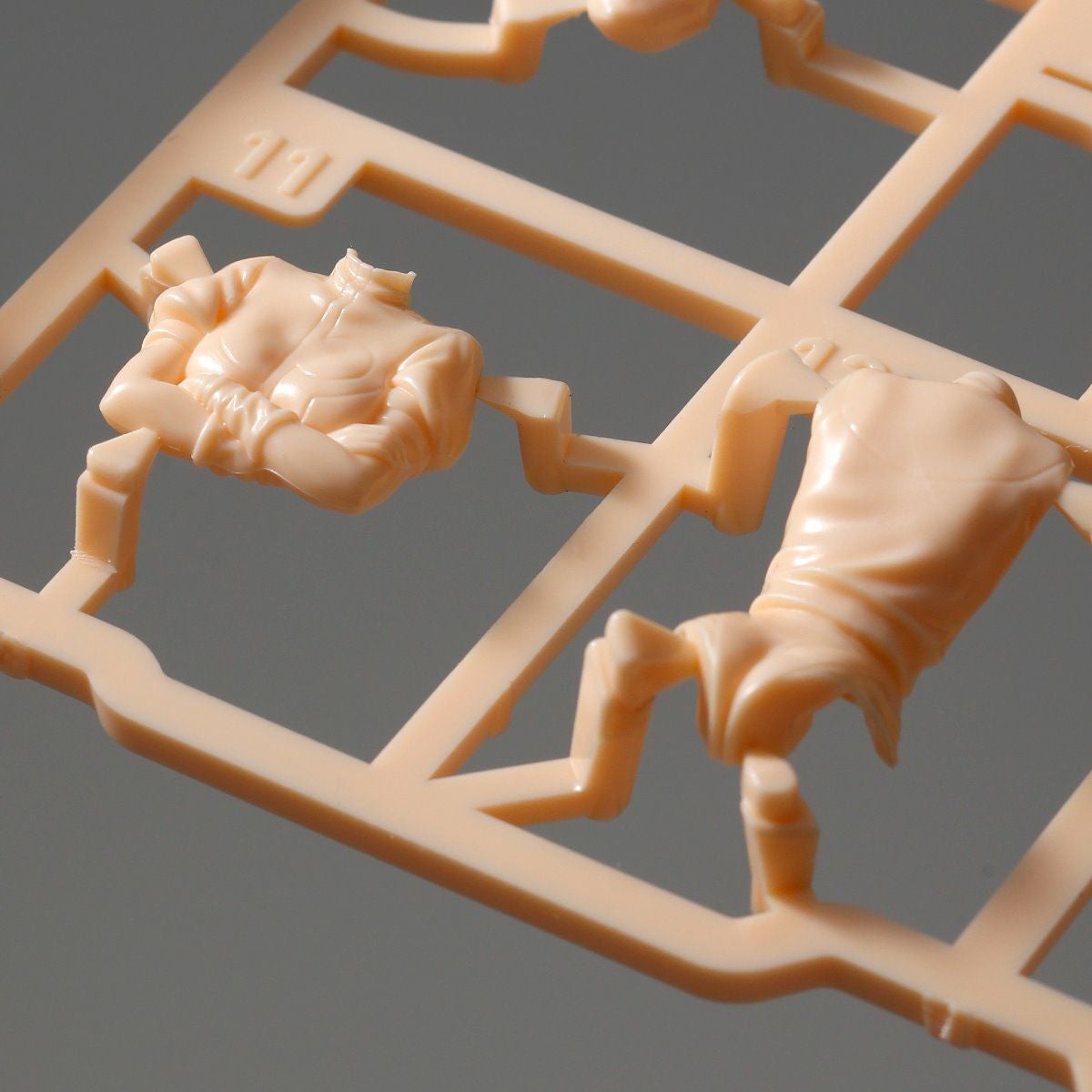 ARTPLA SCULPTURE WORKS 鋼鐵吉姆・高屋法子・天野和美「太陽系絕對防衛戰」