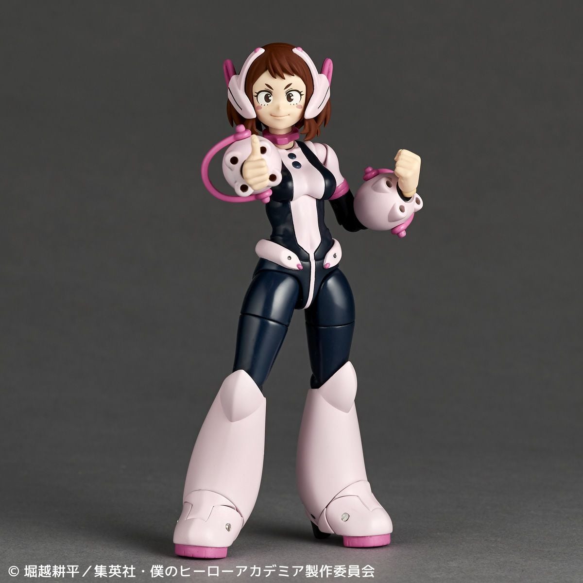 Revoltech 麗日御茶子