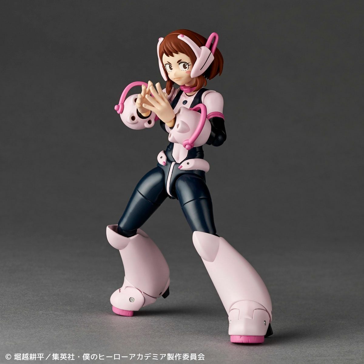 Revoltech 麗日御茶子
