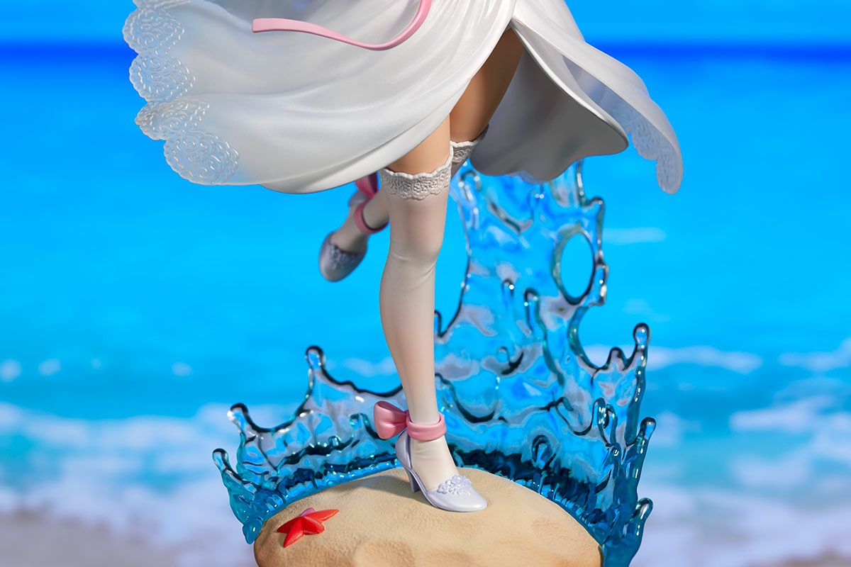 洛琪希·米格路迪亞 婚紗泳裝模型