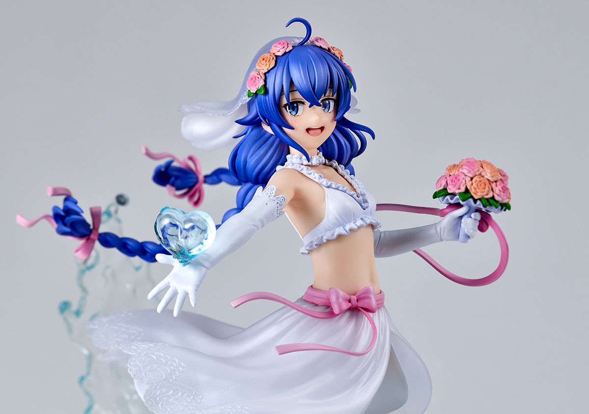 洛琪希·米格路迪亞 婚紗泳裝模型