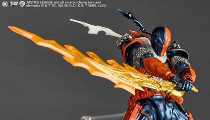 Revoltech Amazing Yamaguchi Deathstroke Ver. 1.5
