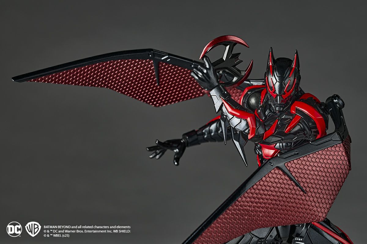 Revoltech Amazing Yamaguchi 蝙蝠俠：未來世代