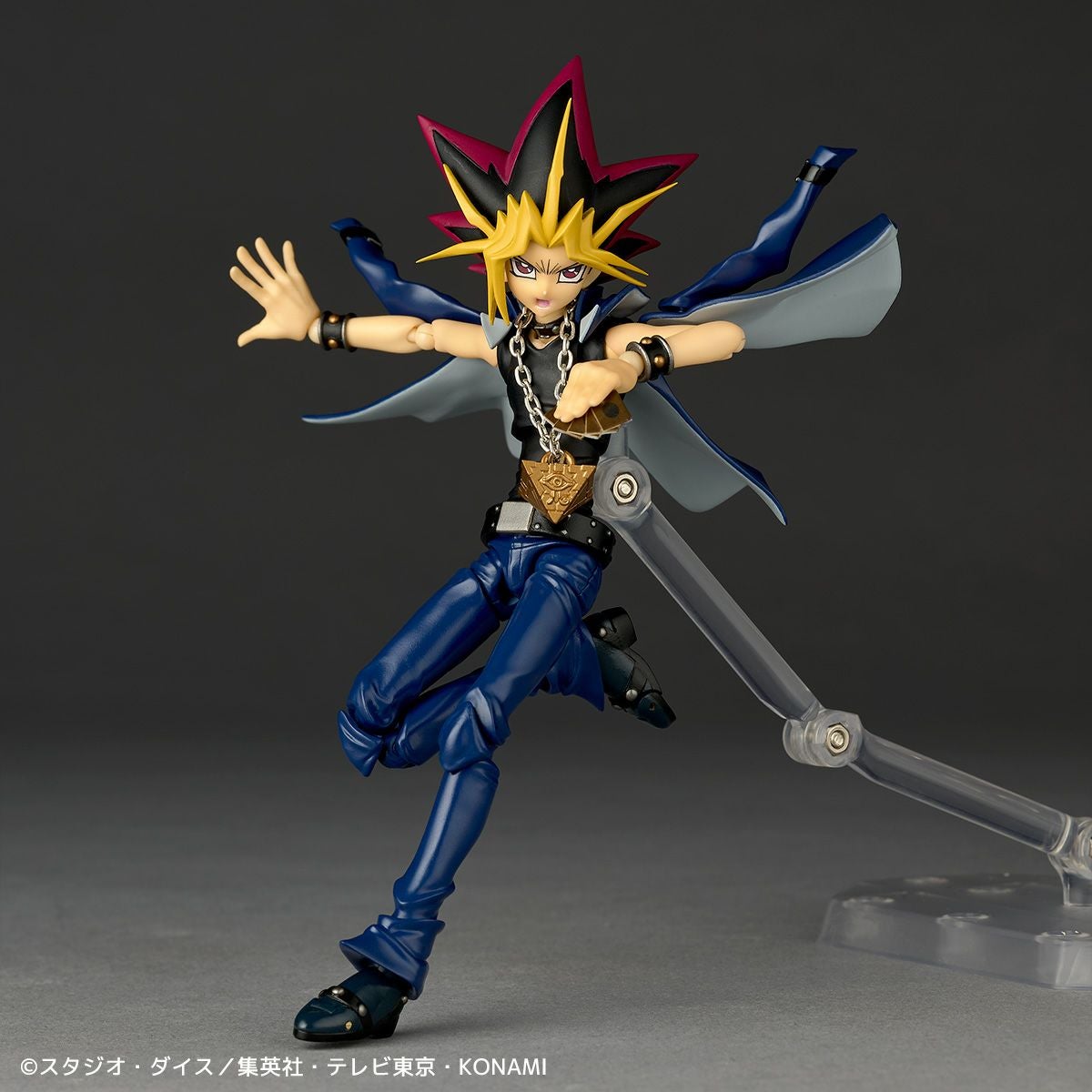 Revoltech 闇遊戲