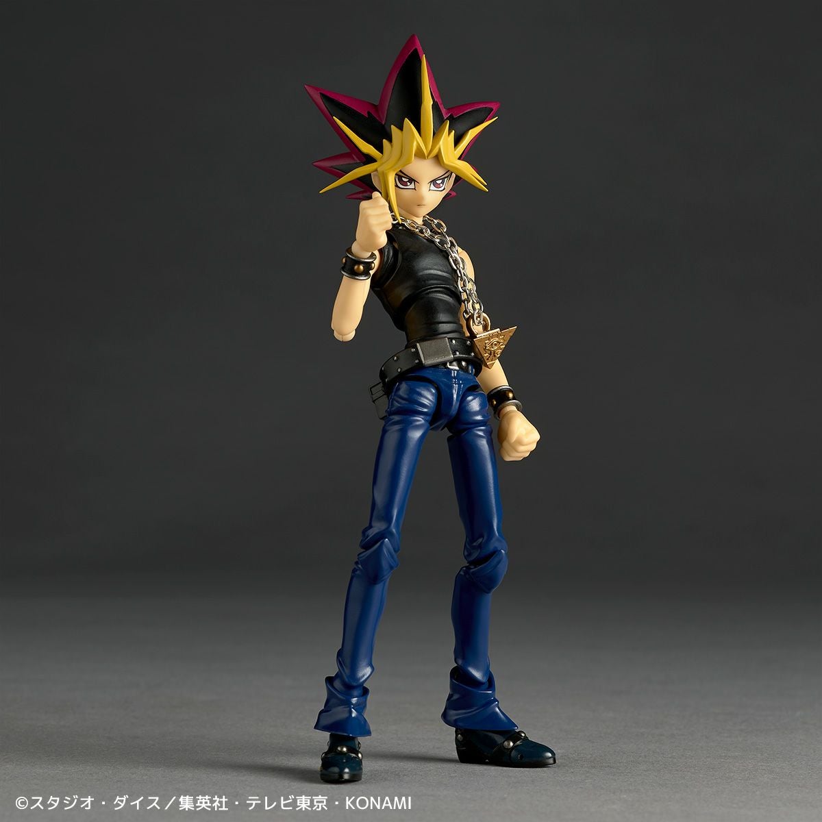 Revoltech 闇遊戲