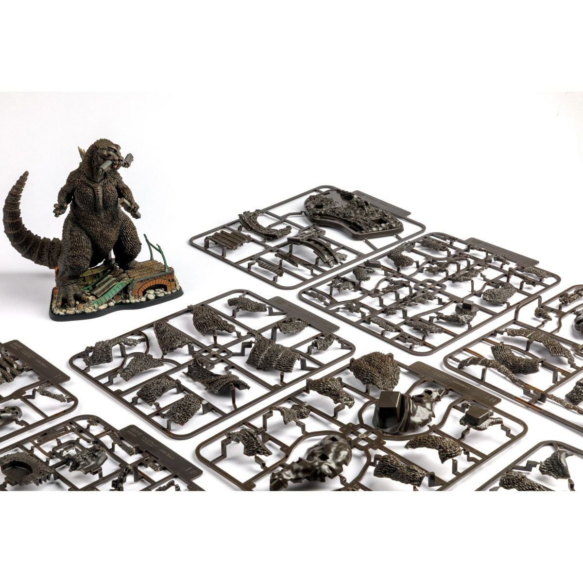 ARTPLA SCULPTURE WORKS Godzilla Re:Imagination
