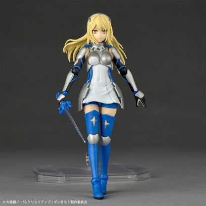 Revoltech 艾絲·華倫斯坦