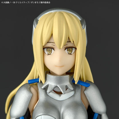 Revoltech 艾絲·華倫斯坦