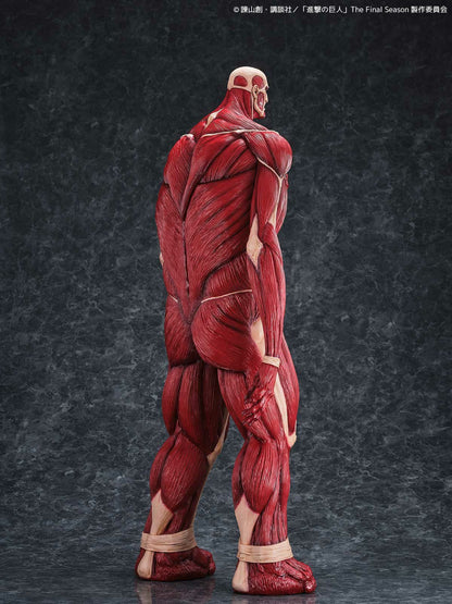 Mega Sofubi Colossal Titan