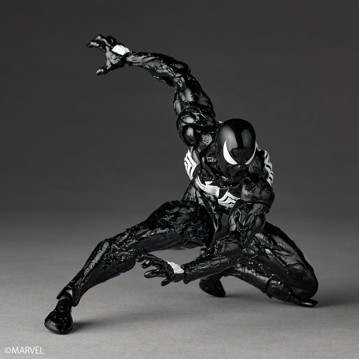Revoltech Amazing Yamaguchi Symbiote Spider-Man (2027 Reissue)